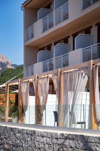 Le Scandola Hotel