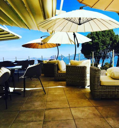 Le Scandola Hotel