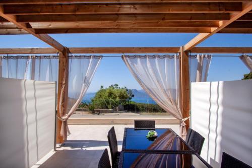 Le Scandola Hotel