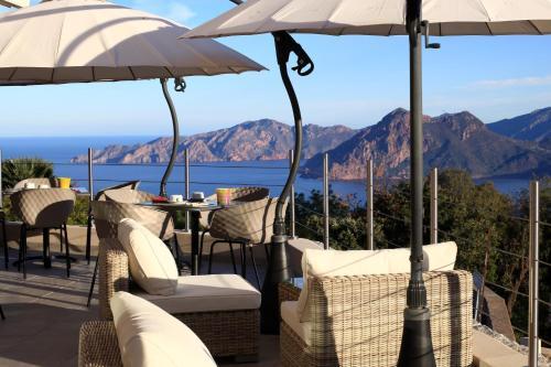 Le Scandola Hotel