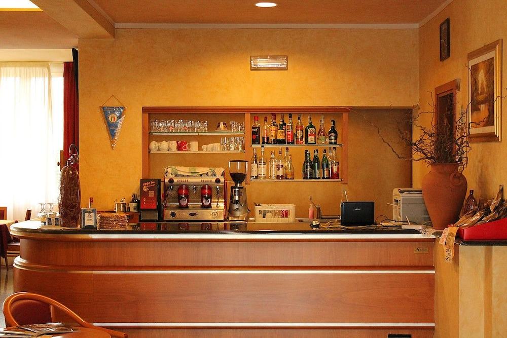Hotel San Tomio