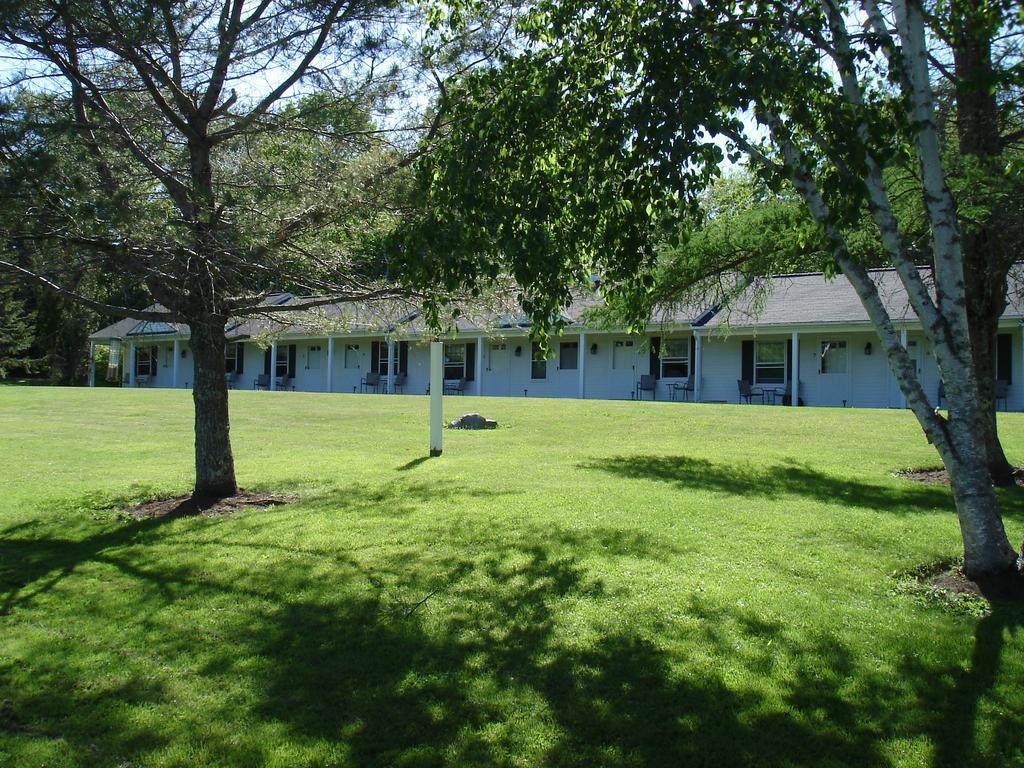 Ducktrap Motel