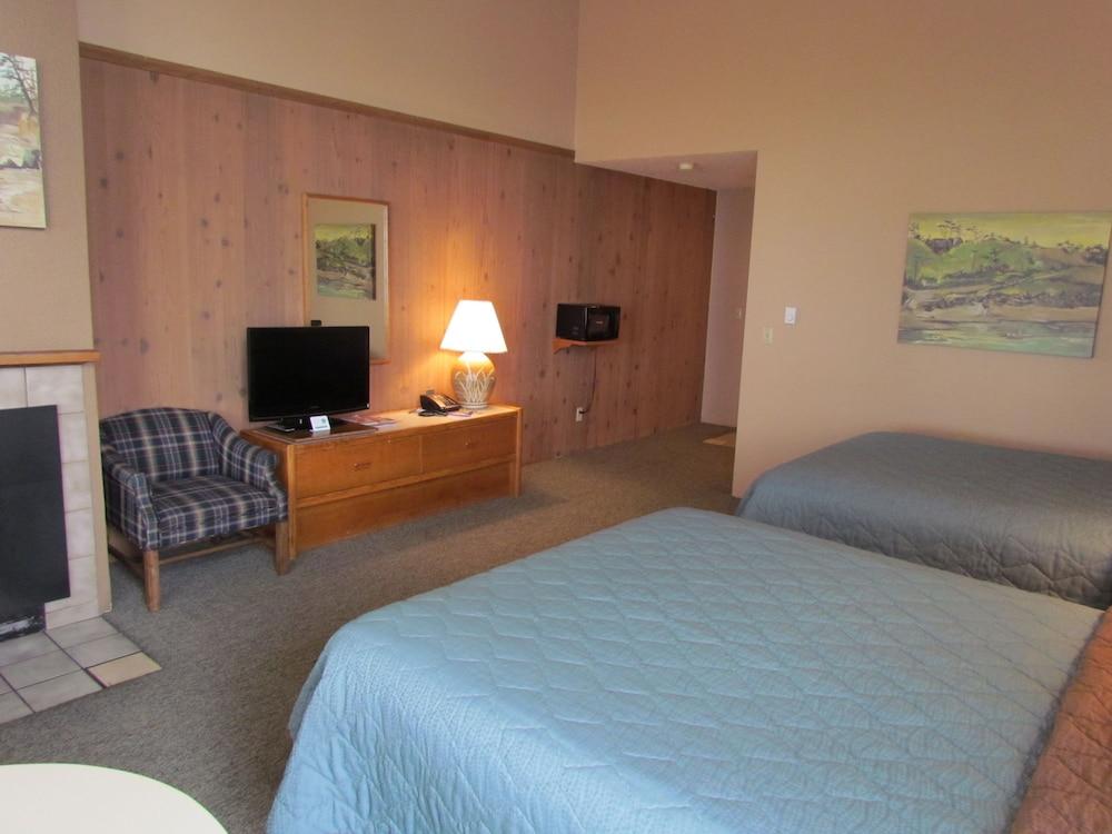Ocean Crest Resort