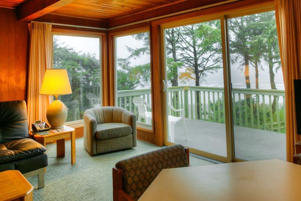 Ocean Crest Resort