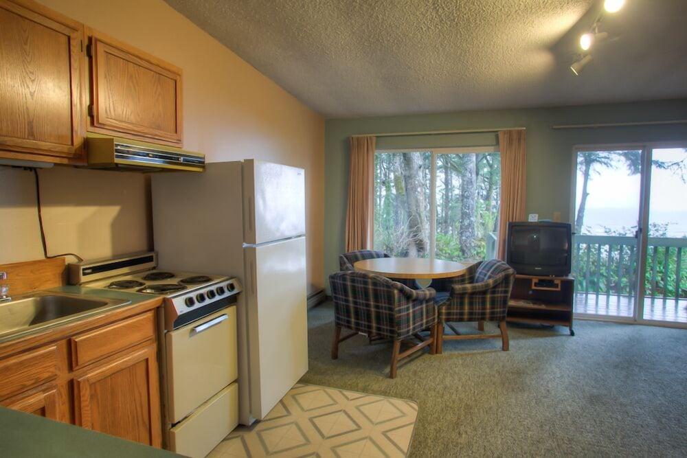 Ocean Crest Resort
