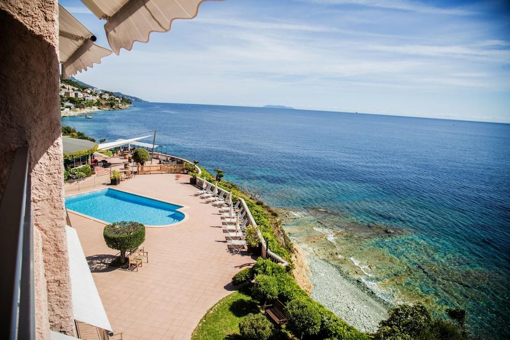 Hotel L'Alivi