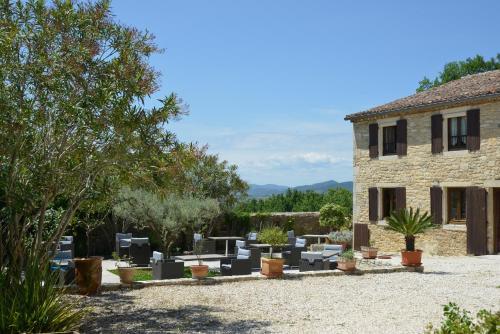 Hotel Restaurant Le Mas De Rivet