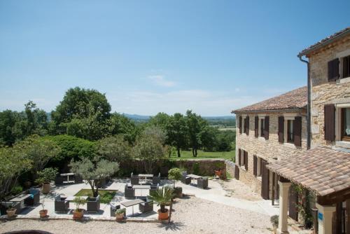 Hotel Restaurant Le Mas De Rivet