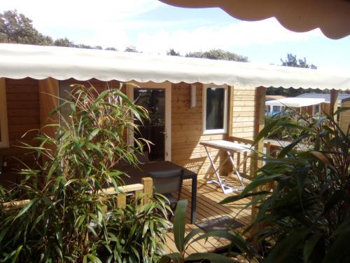 Camping Au Petit Port De L'Houmeau