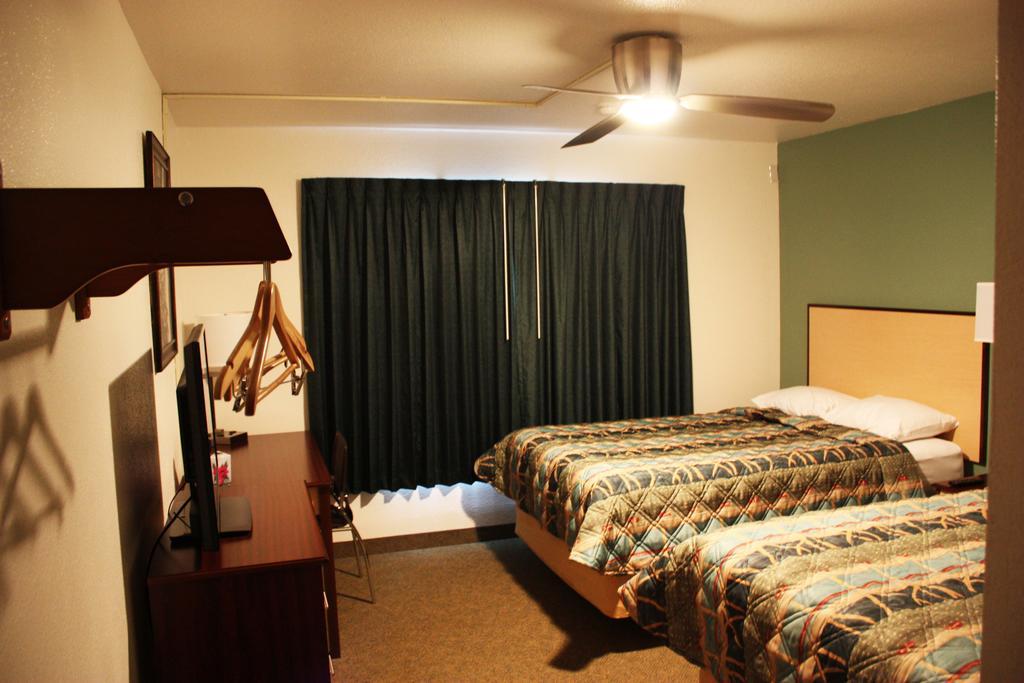 Rewak Studios