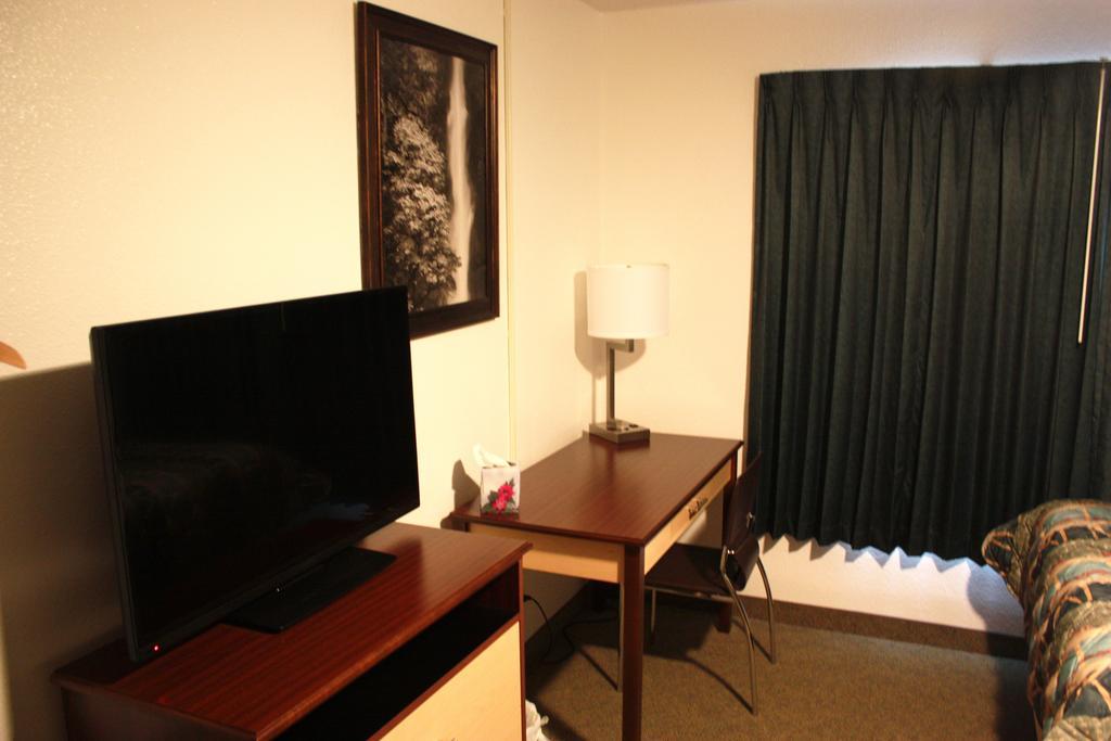 Rewak Studios
