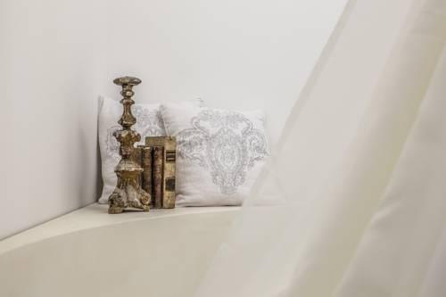 AB Suite Innovative Design B&B