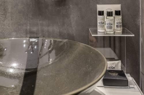 AB Suite Innovative Design B&B