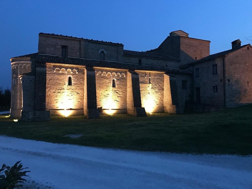 Abbazia Di Sant’Urbano Locanda