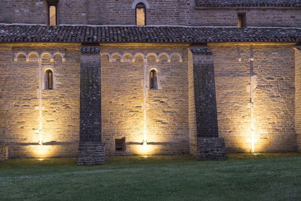 Abbazia Di Sant’Urbano Locanda