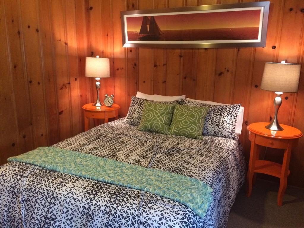 Surfside Inn Chatham