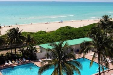 Casablanca By Suarez Condo Hotel