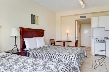 Casablanca By Suarez Condo Hotel