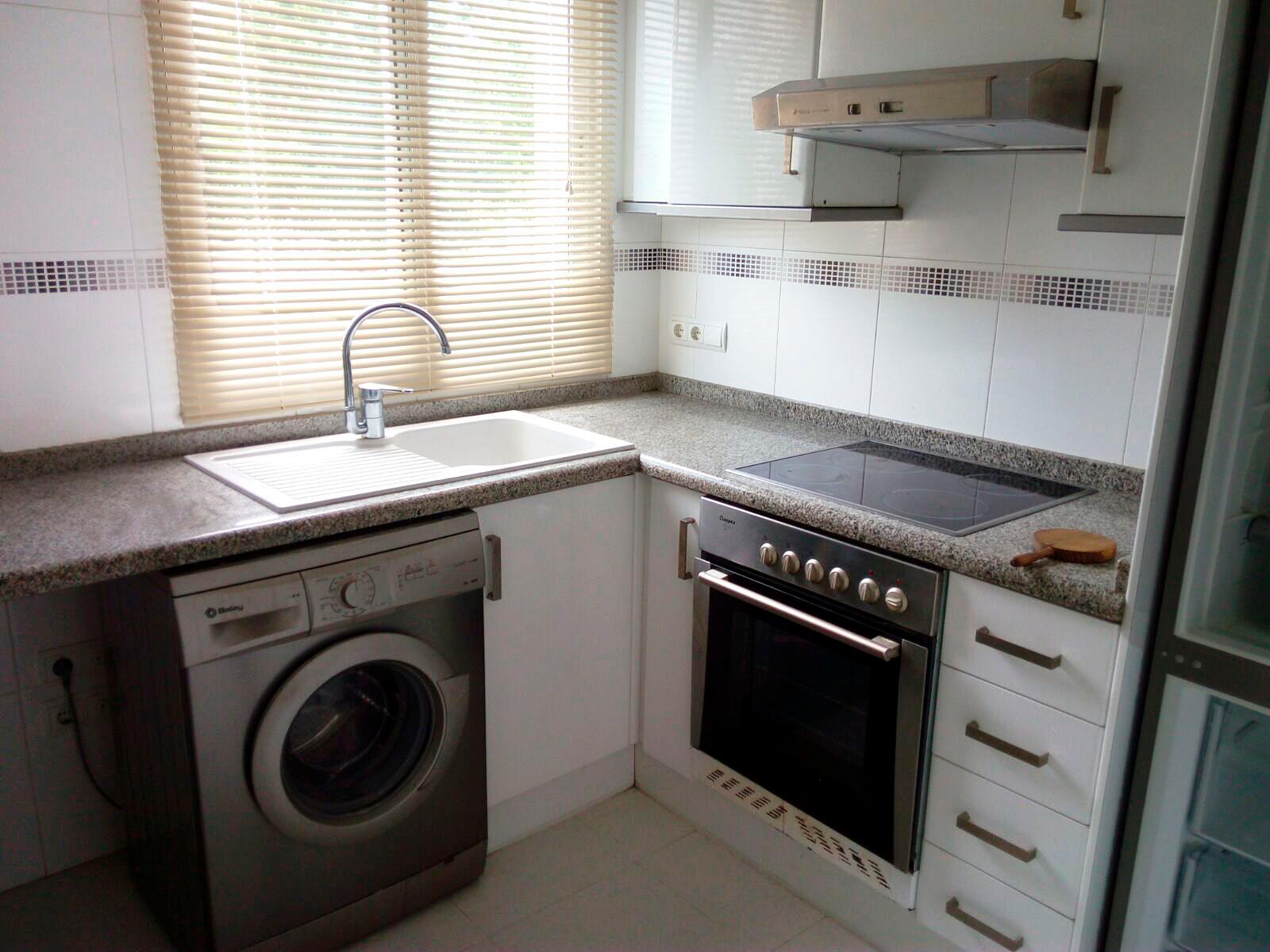 Apartamentos Gandía Universidad 3000