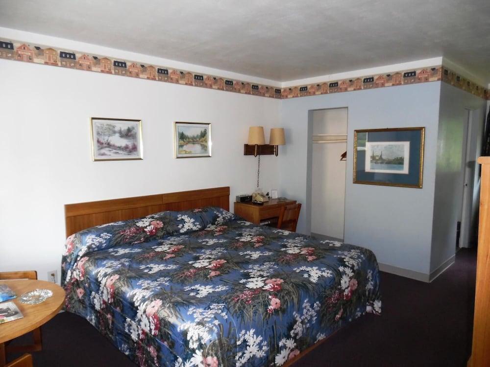 Laurel Park Inn