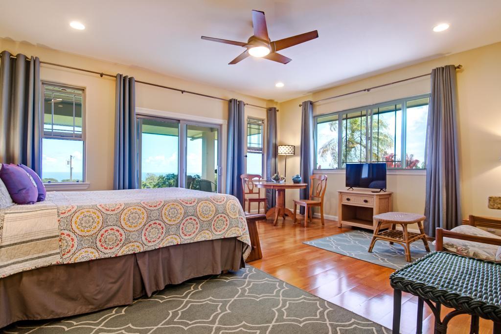 Mahana House