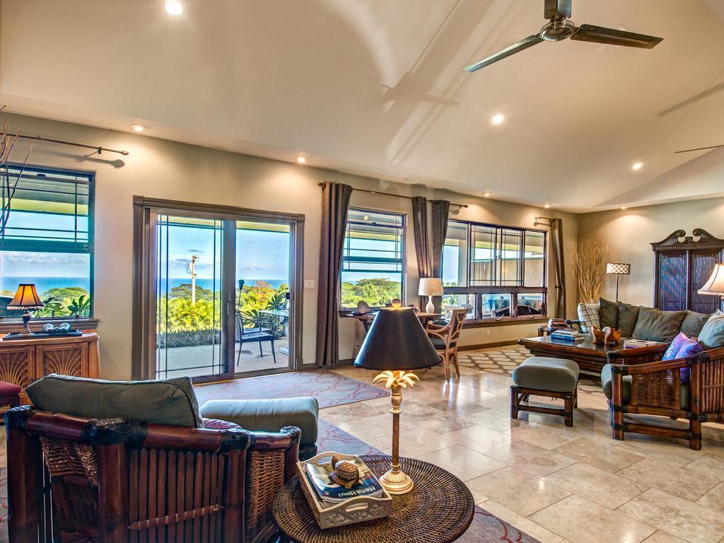 Mahana House
