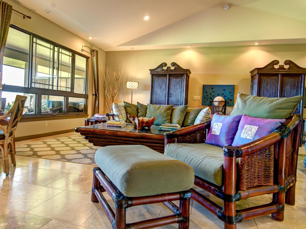 Mahana House