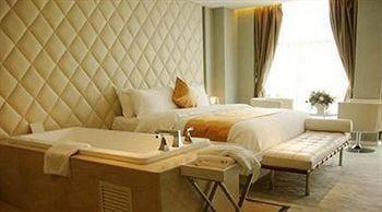 Pier One Boutique Hotel