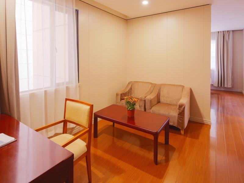 GreenTree Alliance Shanghai Railway Station QiuJiang Road Hotel