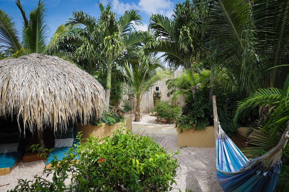Bamboo Bali Bonaire