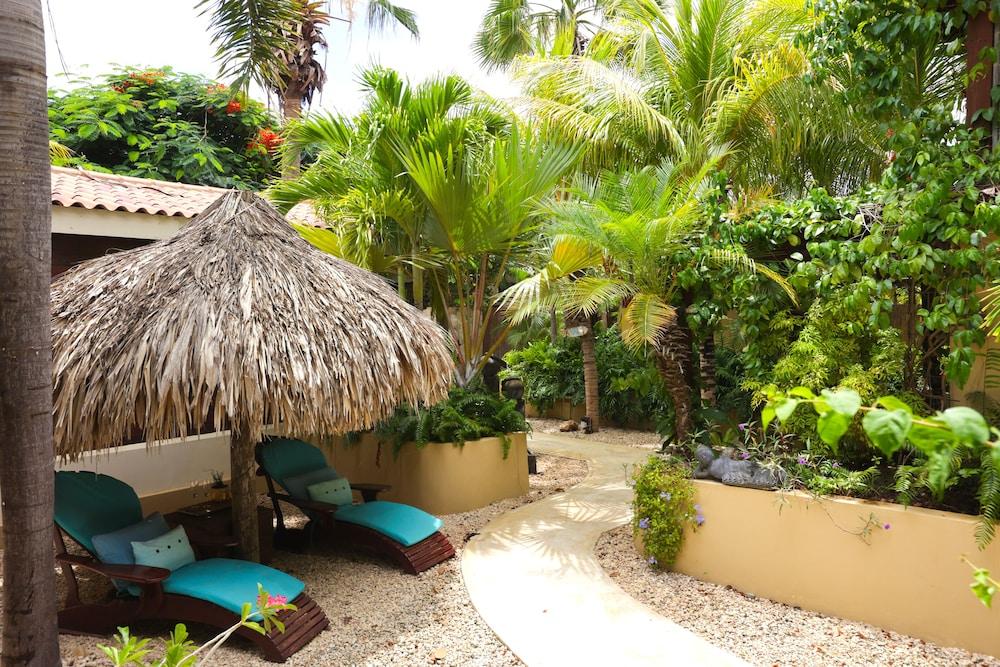 Bamboo Bali Bonaire
