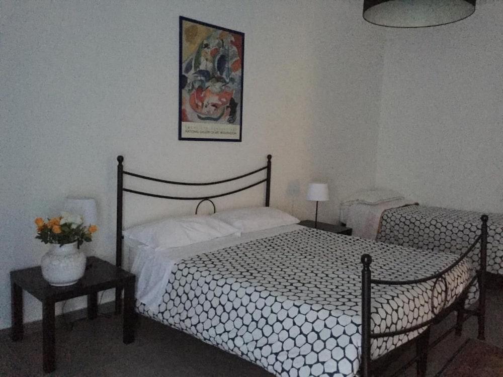 B&B Largo Barile