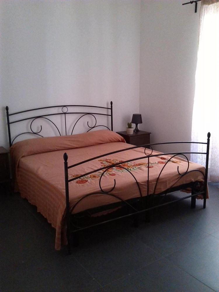 B&B Largo Barile