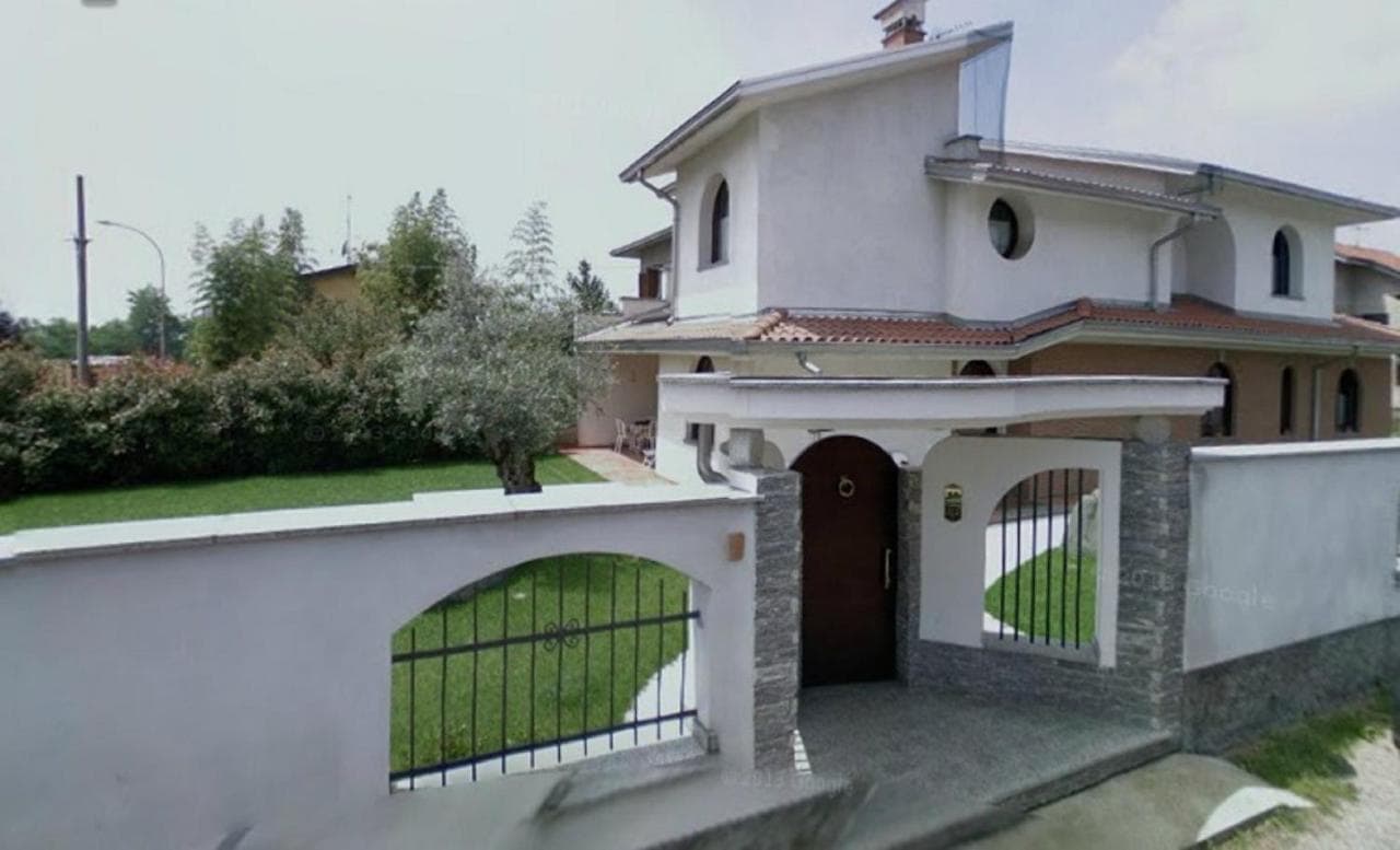 B&B Crespi House