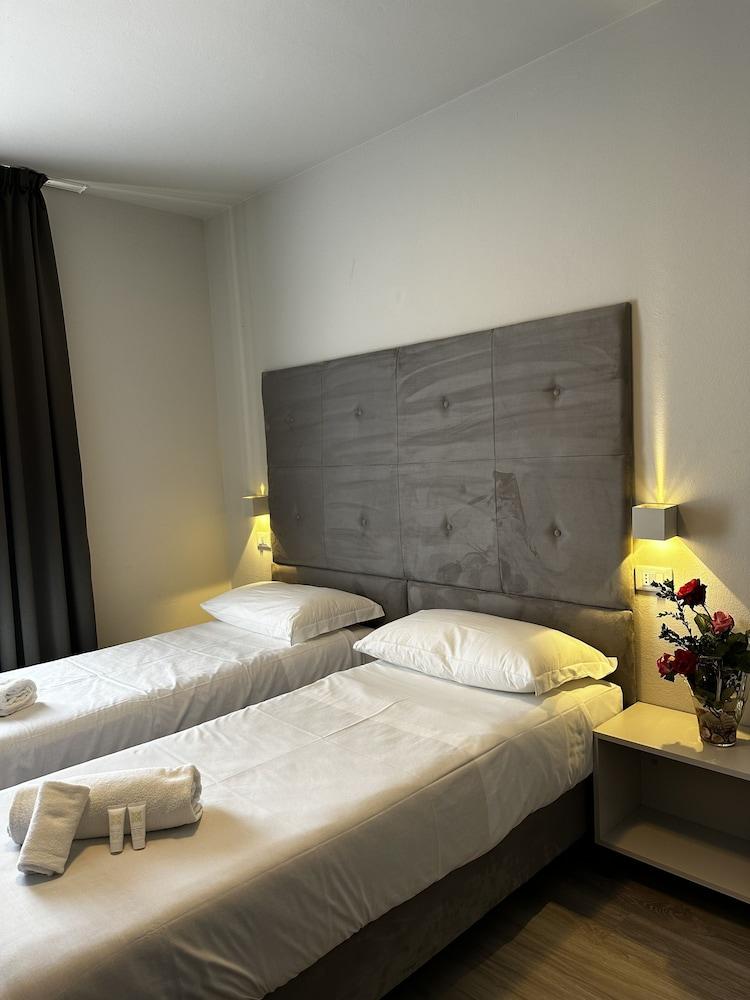 Hotel Ginevra