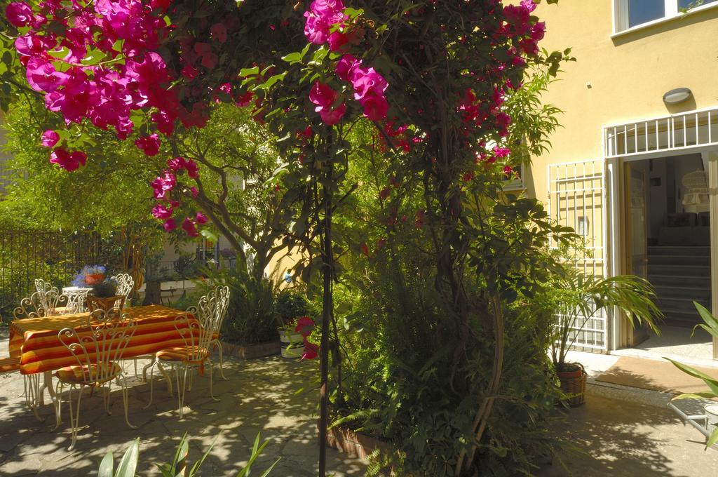 Albergo B&B Villa Pina