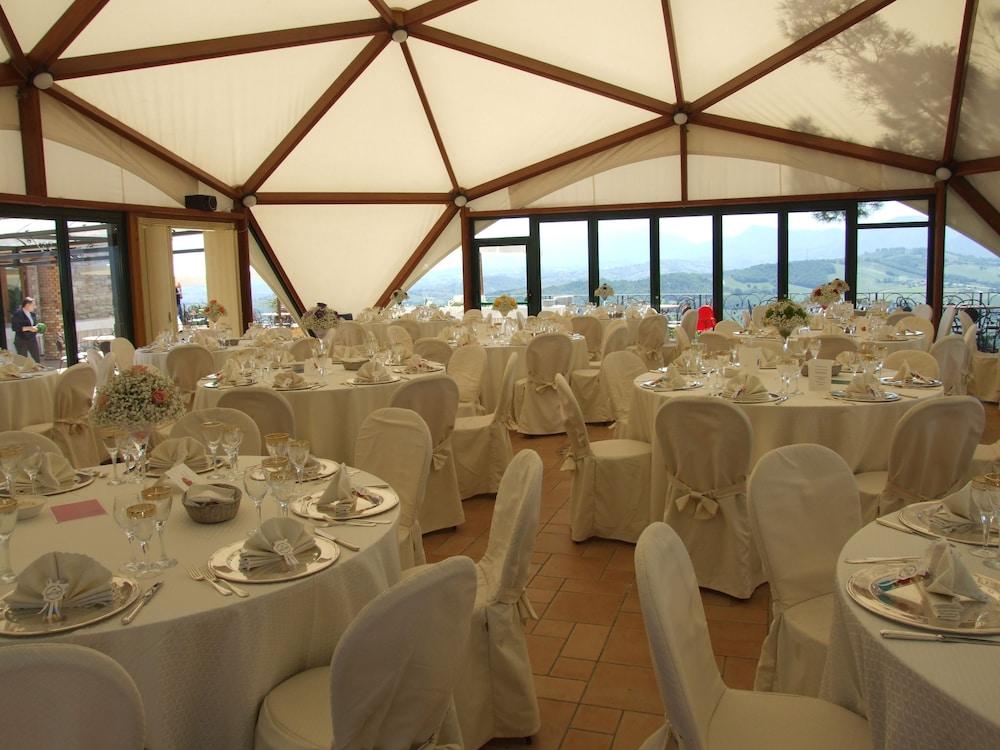 La Castellaia Resort