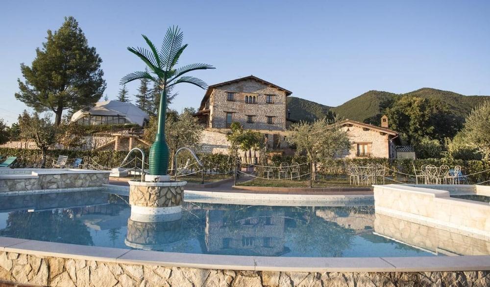 La Castellaia Resort