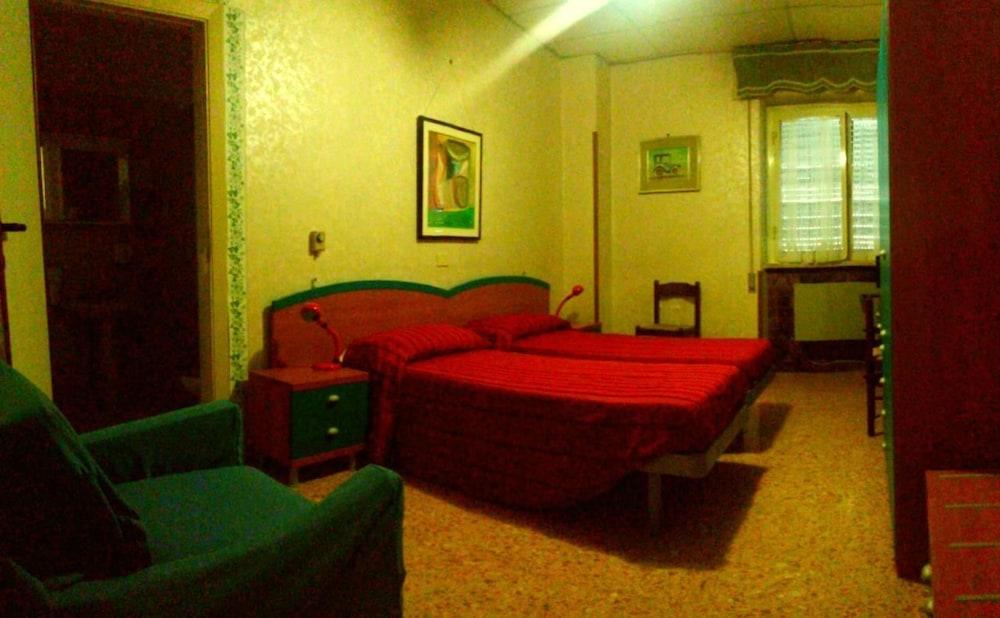 Hotel Stella