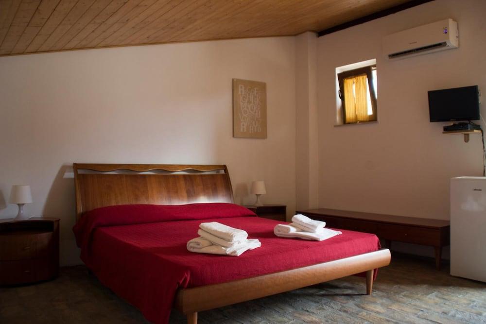 Agriturismo Fontana La Pietra