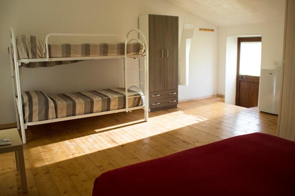 Agriturismo Fontana La Pietra