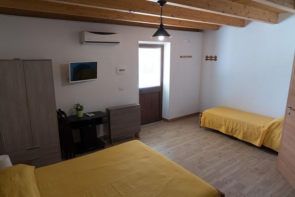 Agriturismo Fontana La Pietra