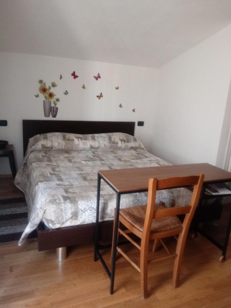Sally's B&B