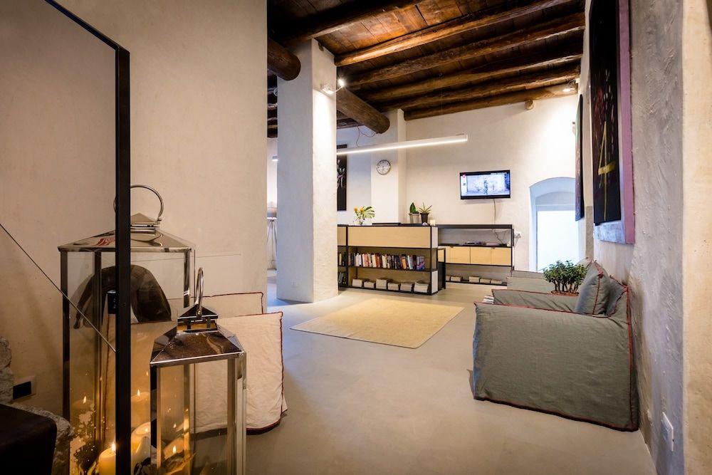 La Ripa Hostel