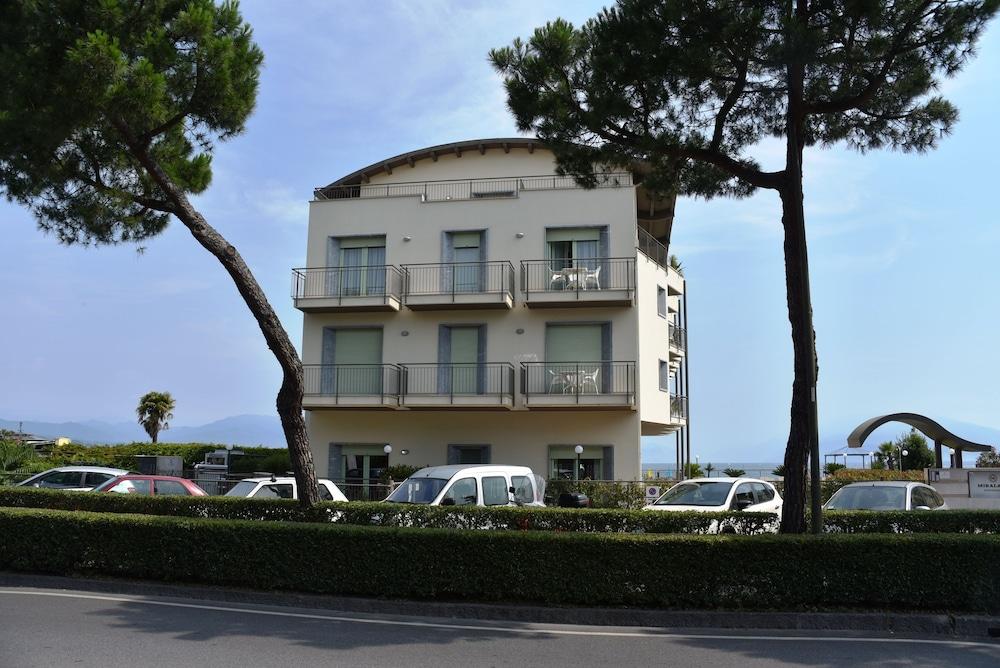 Residenza Miralago