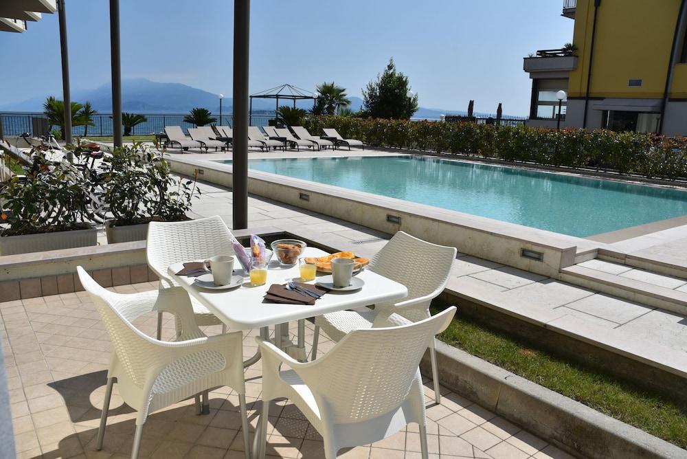 Residenza Miralago