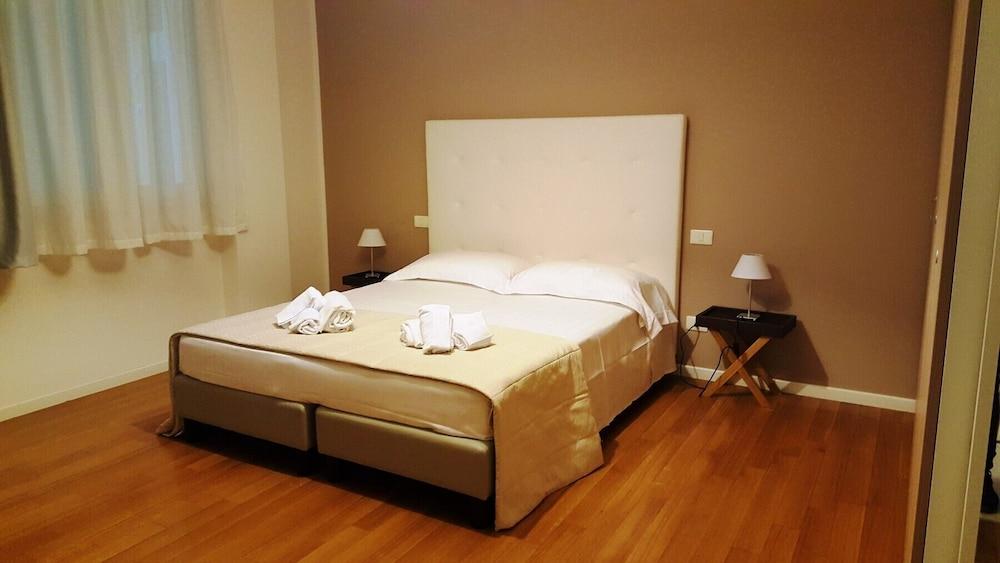 Residenza Miralago