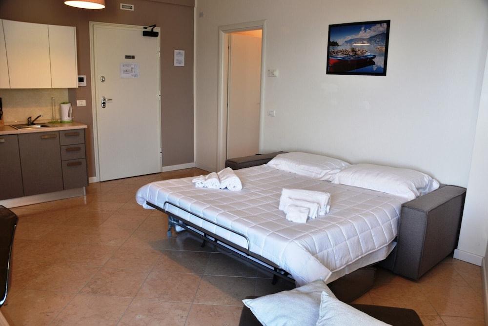 Residenza Miralago