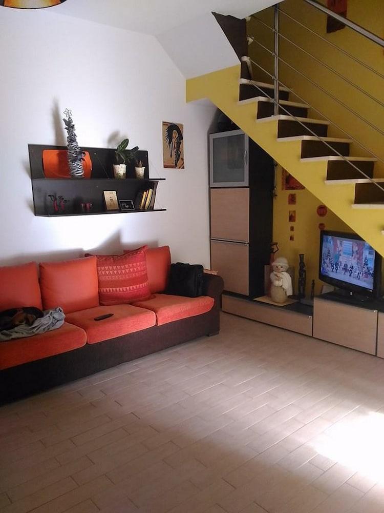 B&B Annalu