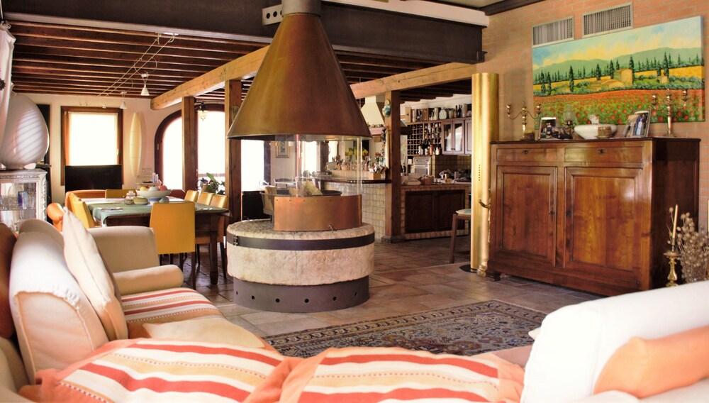 Villa Alessi B&B